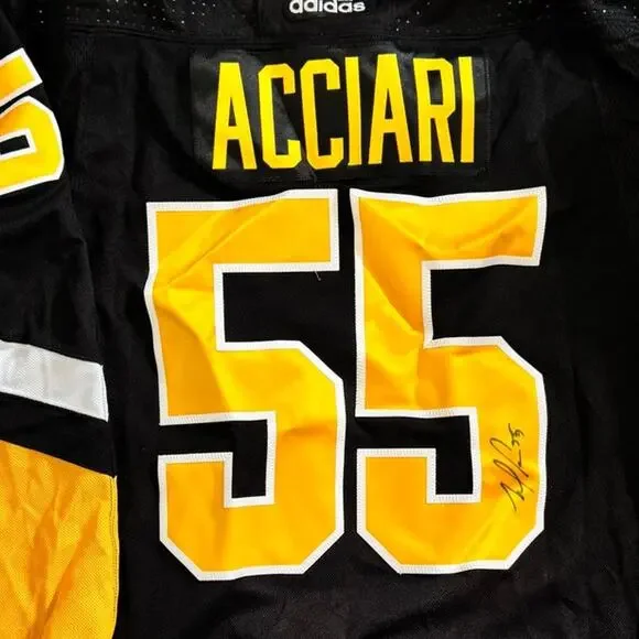 Adidas Pittsburgh Penguins Jersey Noel Acciari #55 Autographed Hockey Size 54